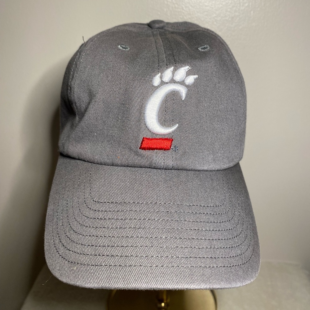 ‘47 Cincinnati Bearcats Gray Embroidered Logo Hat OSFM EUC